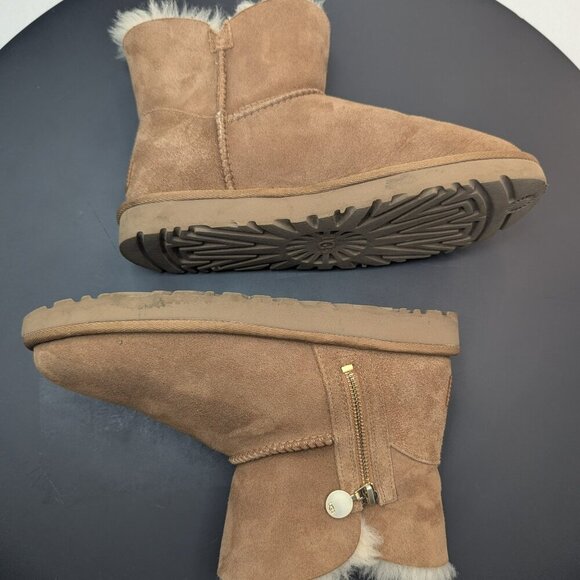 UGG Bailey Zip Mini Retro Fleece Women's Boots Chestnut 1112481-CHE Size 8 - Picture 10 of 10